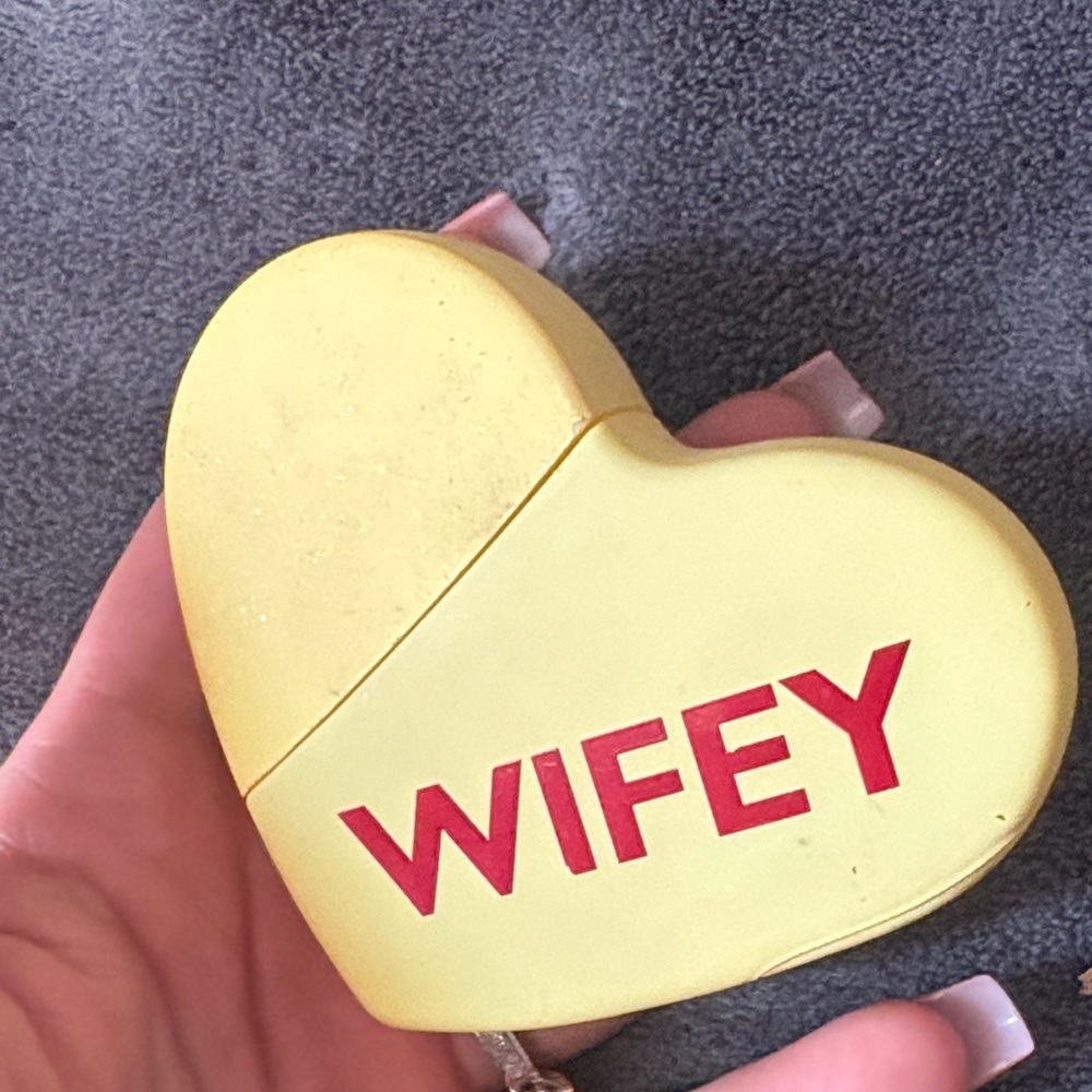 Yellow Heart Trinket Box with 'WIFEY'